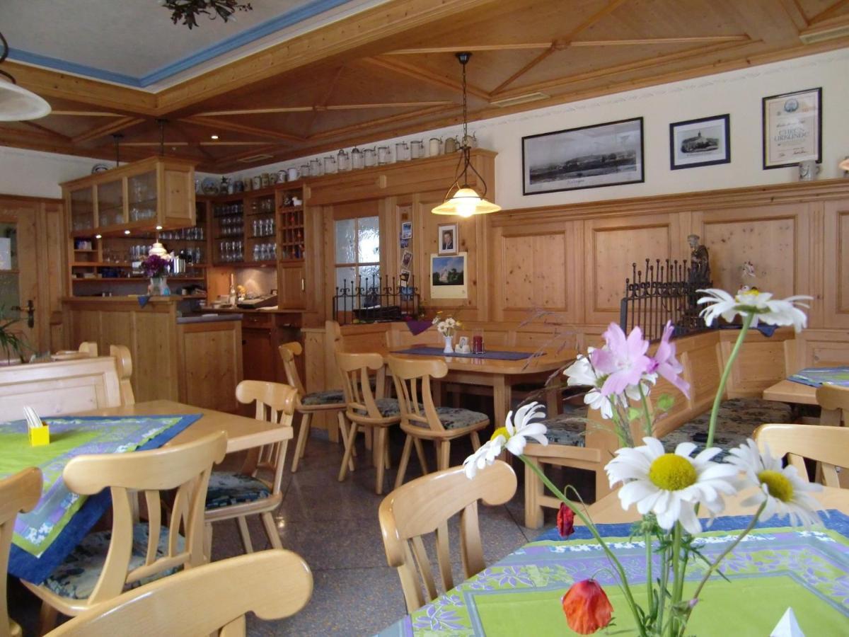 Aislingen Landgasthof Adler מראה חיצוני תמונה